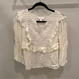 💗LC Lauren Conrad Ivory Ruffle Top